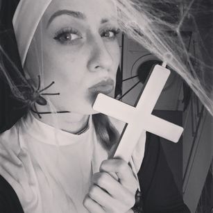 Model - MissElaWinters femdom