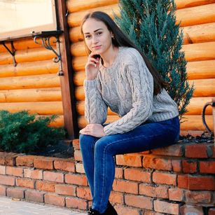 Model - AllissonJayne Hot