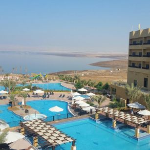 Model - GoddessCairo findom