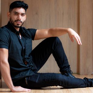 Model - Lukas Smith latino