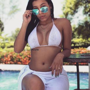 Model - Maggie Thompson sexy