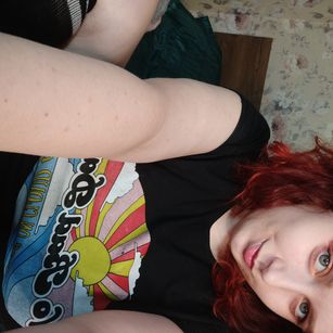 Model - DexyRed redhead