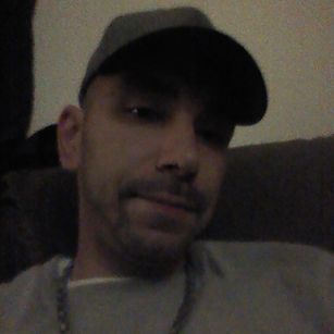 Model - SirDirty187 latino