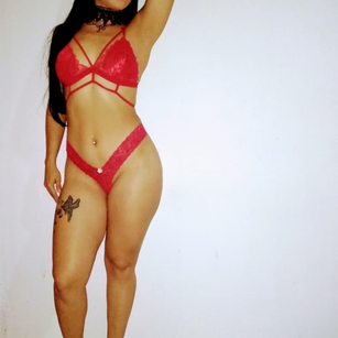 Model - Bella Diosa fetish