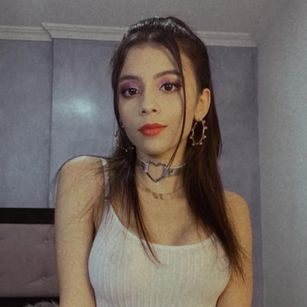 Model - CousinsCouple fuckface