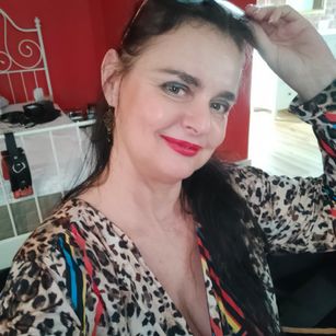 Model - Dominatrix Dinah femdom