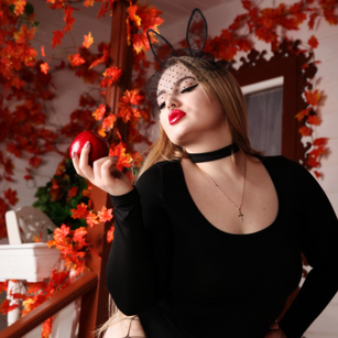 Model - salma_queen hairy