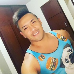 Model - Leo Cruz men