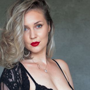 Model - Larisa sweet