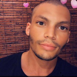 Model - Mason Stoned dilf