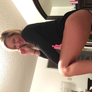 Model - Priscilla Blonde