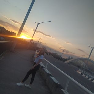 Model - Kitty-LOVE Funny