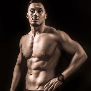 Model - MasterEdan sexy