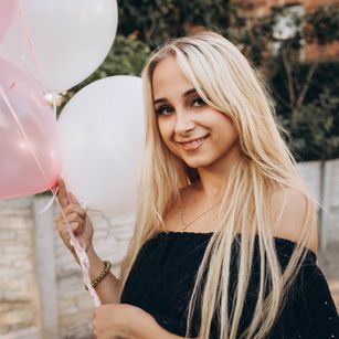 Model - AppleBrandy fantasy