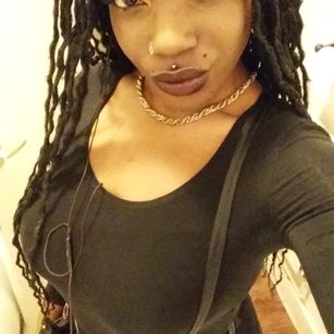 Model - Estrellita811 mami