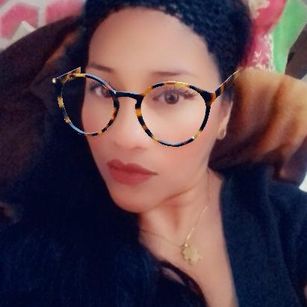 Model - Deboramor exotica