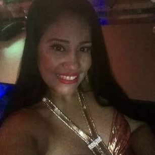 Model - Deboramor atrevida