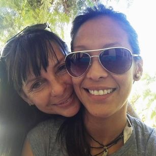 Model - Sasha Linda chorros