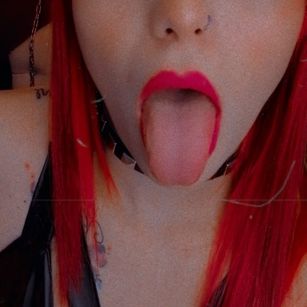 Model - Keila Fetish footsex