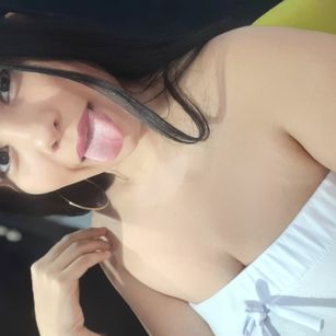 Model - Katalina Quevedo latina