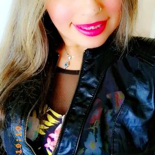 Model - Delicioushot JUICESPUSSY