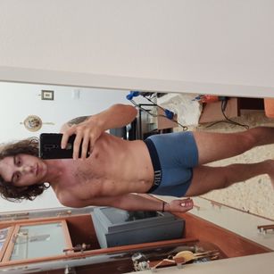 Model - _Shelen_ Hot