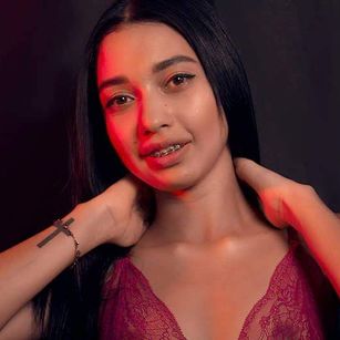 Model - Sarah James ass