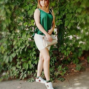 Model - Veronika skiny