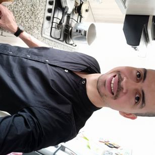 Model - Lucho Ochoa latino