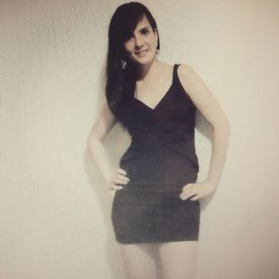 Model - Valeria sexyeyes