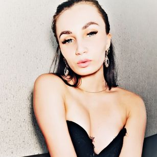 Model - NicolStar daddysgirl