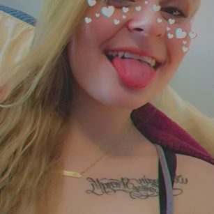Model - Queenaddie19 fatass