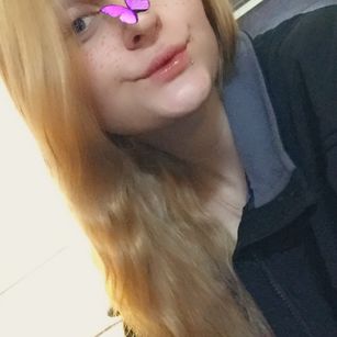 Model - Queenaddie19 sexy