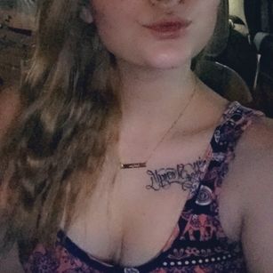 Model - Queenaddie19 Freak