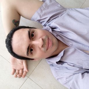 Model - Lucho Ochoa papasito