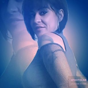 Model - Wild_milf_roxy hornymilf