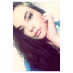 Model - Milana bigtits