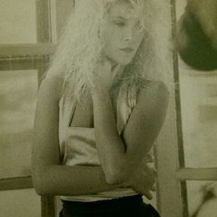 Model - FarrahFaye pussy