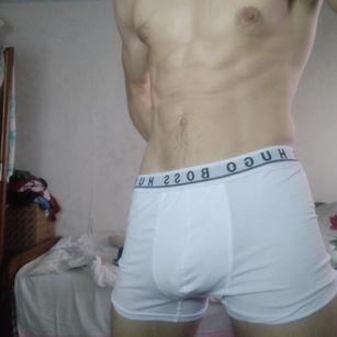 Model - Antonio Banderess men