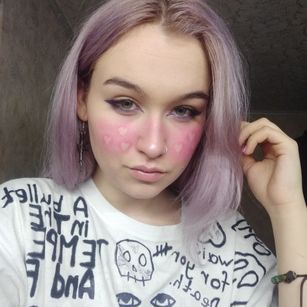 Model - Kati  Sweet natural