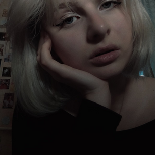 Model - Black Kitty bigtits