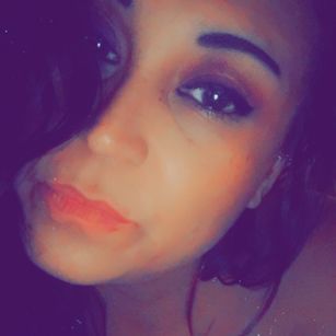 Model - RoxyFox sexy