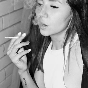 Model - LittleCarolly fetish