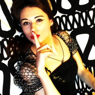 Model - VictoryVega femdom