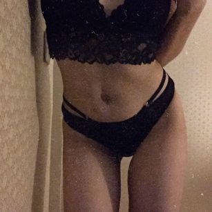 Model - Camilla sexy