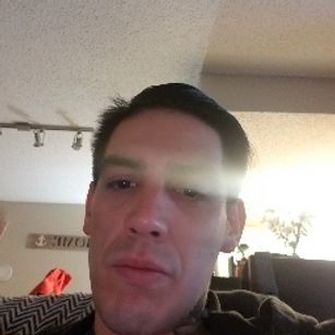 Model - Getit7in horny