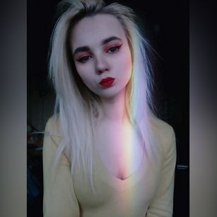 Model - AimeeAh striptease