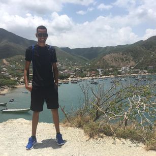 Model - Sexy_logann smile