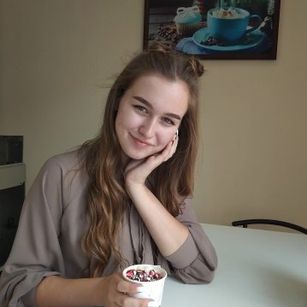 Model - Kati  Sweet natural