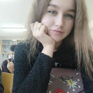 Model - Kati  Sweet natural